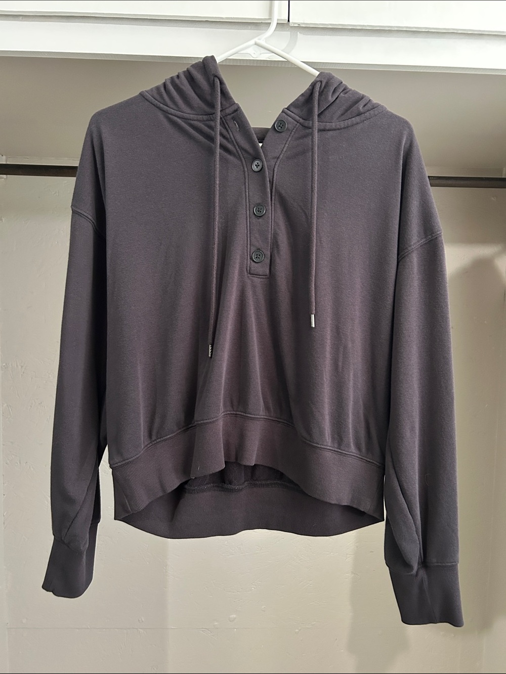 Universal Thread small button detail hoodie sweatshirt
